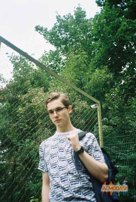 Ян   фото №1556672. Загружено 08 Января 2020