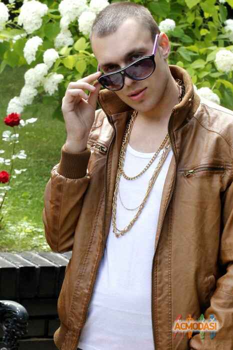 Kosta  Music фото №449647. Загружено 17 Июля 2013