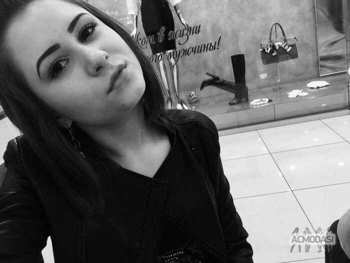 Nikki  Rid фото №865547. Загружено 27 Мая 2015