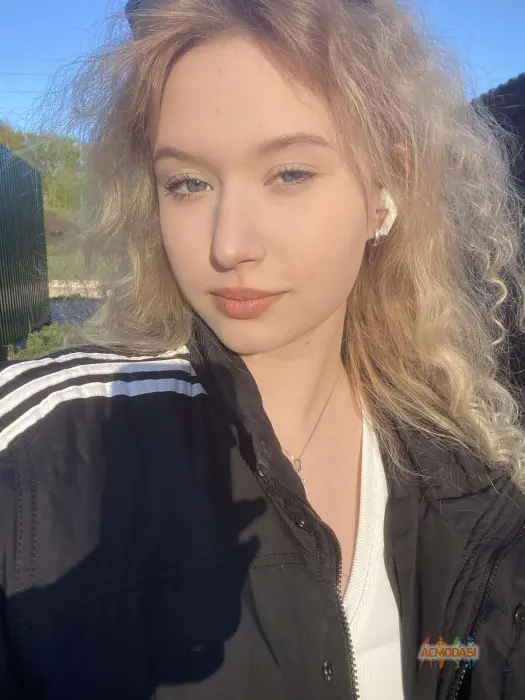Линникова  Виктория фото №1854304. Загружено 11 Мая 2023