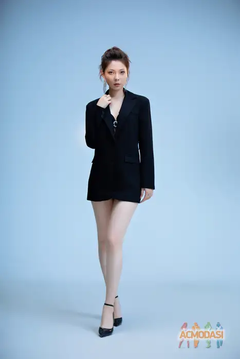 Айлия  Дун фото №1939932. Загружено 30 Октября 2025