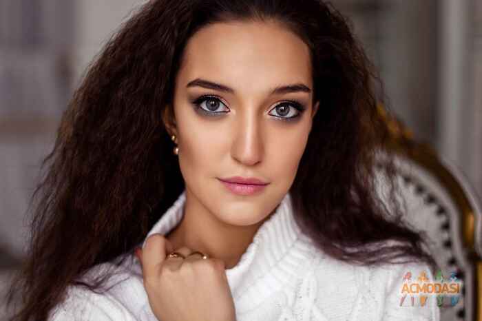 Азалия Расимовна Газизова фото №1670931. Загружено 04 Января 2021