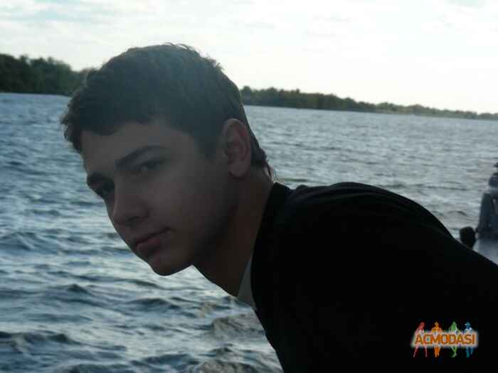 Артём Максимович Лапаев фото №99248. Загружено 05 Ноября 2011