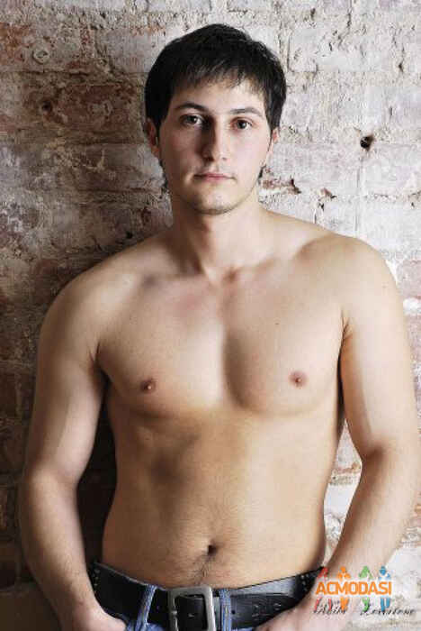 Варшам Араович Баласанян фото №148347. Загружено 13 Февраля 2012