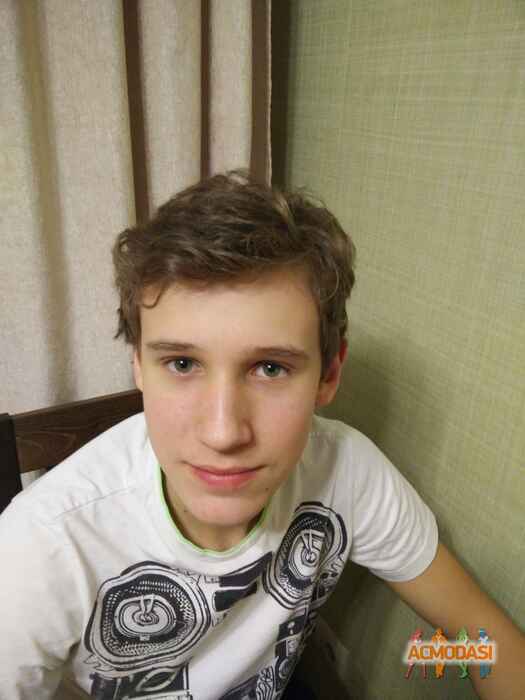 Максим   фото №1299098. Загружено 14 Марта 2018