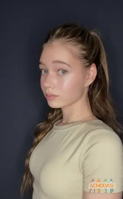 Мира  Еремеева фото №1939382. Загружено 24 Октября 2025