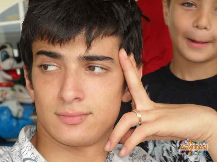 Карен Петрович Гадзоян фото №147117. Загружено 10 Февраля 2012