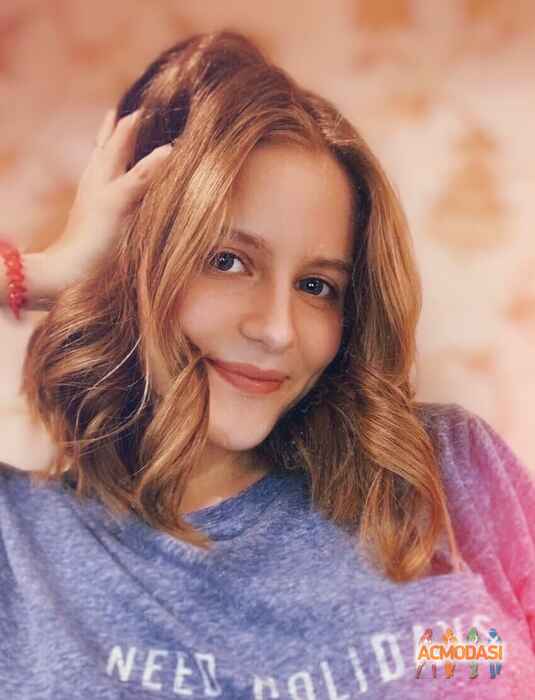 Adelina  Sharafeeva фото №1549033. Загружено 11 Декабря 2019