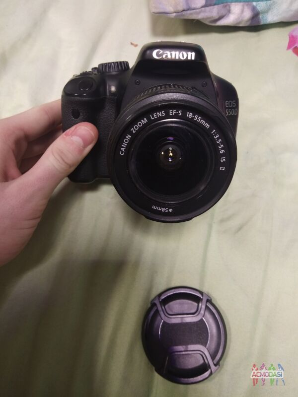 Фото CANON EOS 550D